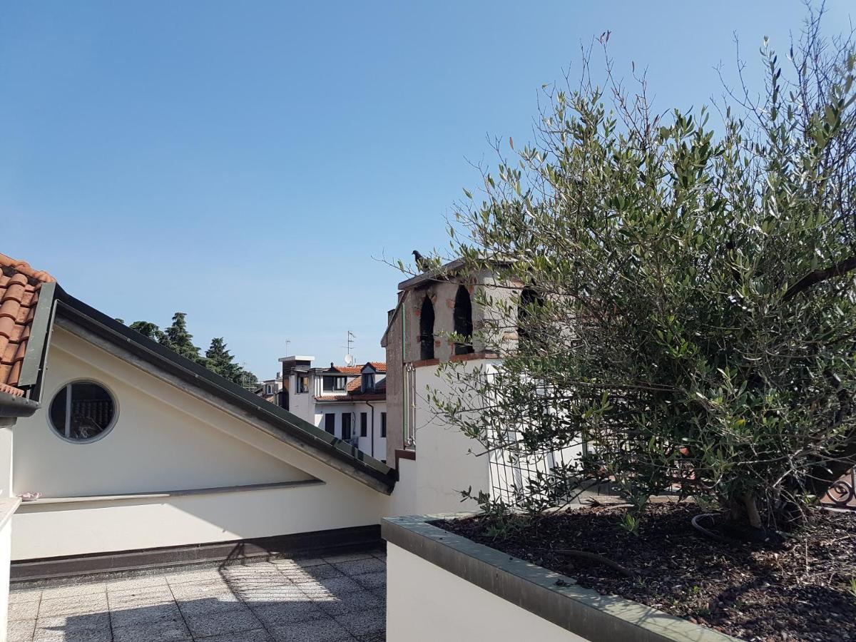Hotel La Beola E Il Noce Monza Exterior foto